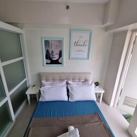 4 Pax Tagaytay Prime Staycation Wifi Netflix And Light Cooking Free Viewdeck تاجيتاي المظهر الخارجي الصورة